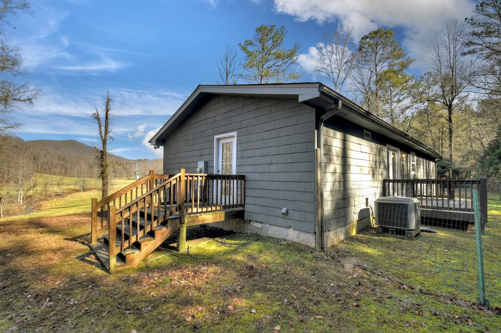10266 Boardtown Road Cherry Log, GA 30522 - Photo 30 of 40 a pathway of a house with wooden fence