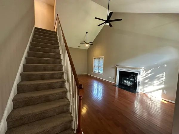 $2,100 | 8251 Hempshire Place, Unit 104, Raleigh, NC 27613