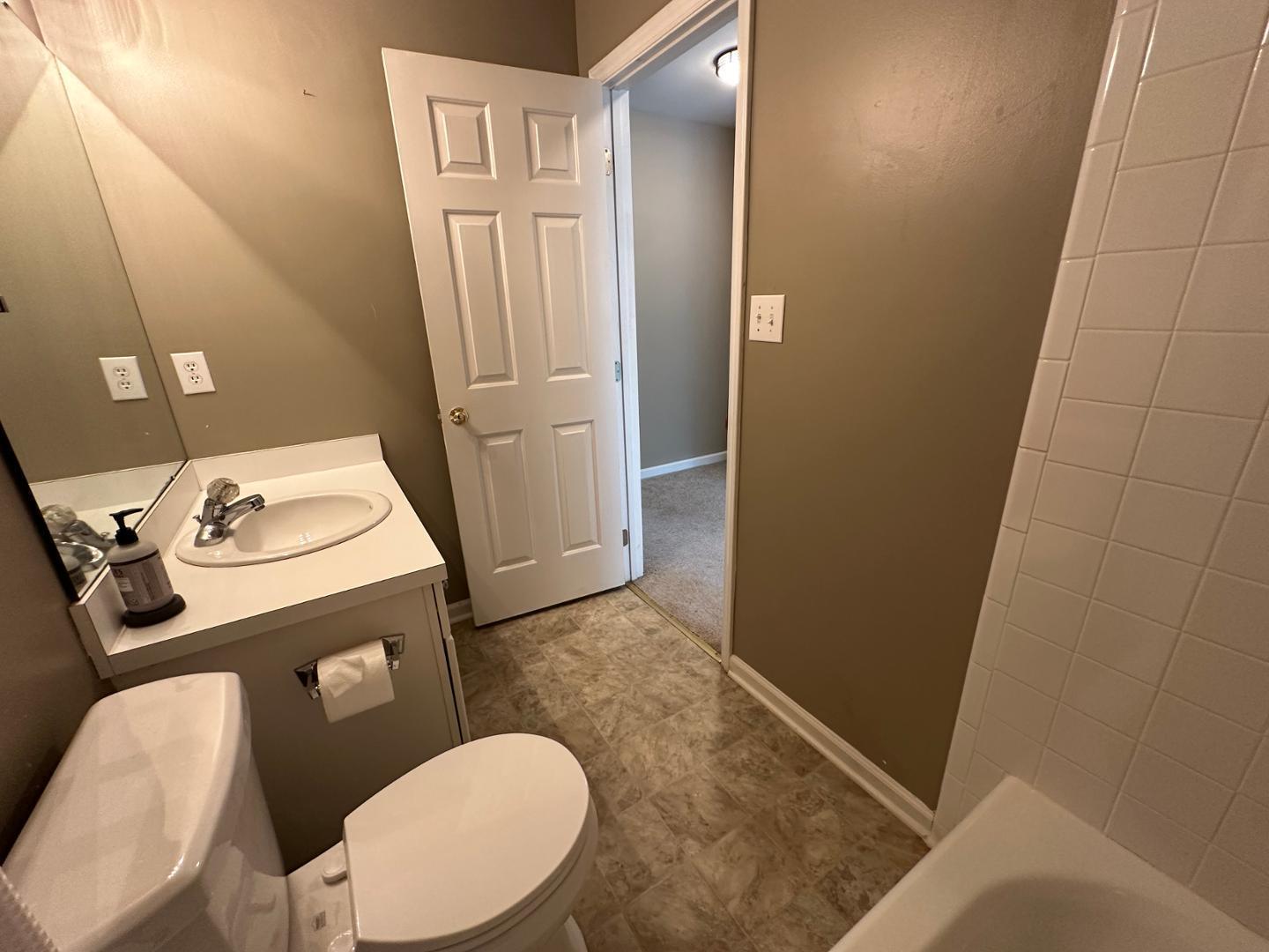 8251 Hempshire Place, Unit 104 Raleigh, NC 27613 - Photo 35 of 42 Photo #35