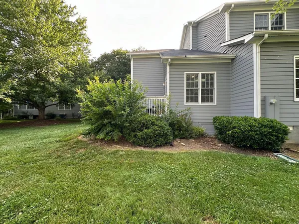 $2,100 | 8251 Hempshire Place, Unit 104, Raleigh, NC 27613