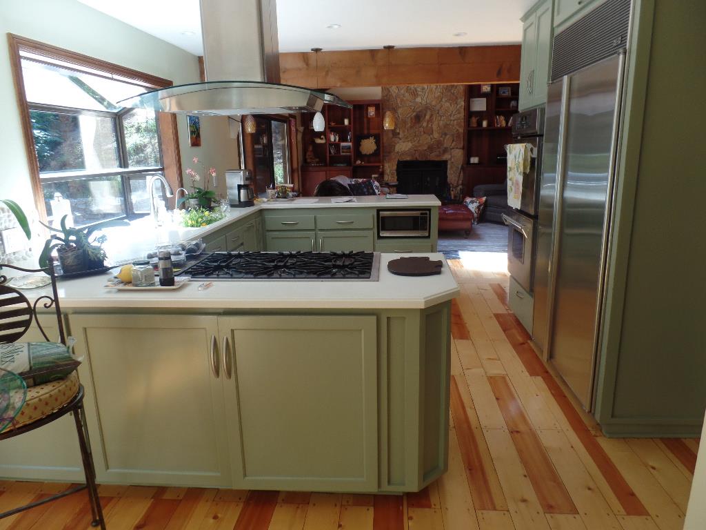 522 Spring Hollow Road Los Gatos, CA 95033 - Photo 9 of 21 Gallery Image 9