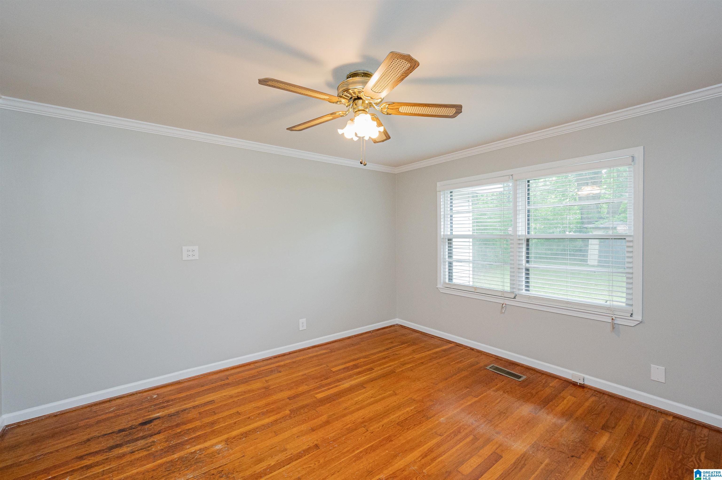 112 Hart Avenue Bessemer, AL 35023 - Photo 23 of 36