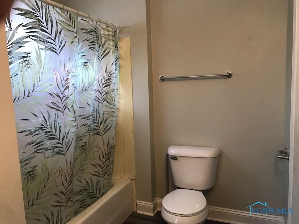 1823 Duncan Road Toledo, OH 43613 - Photo 12 of 13 Gallery Image 12