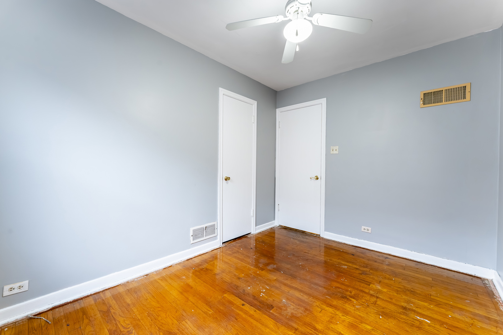 328 Callan Avenue, Unit 2S Evanston, IL 60202 - Photo 11 of 18