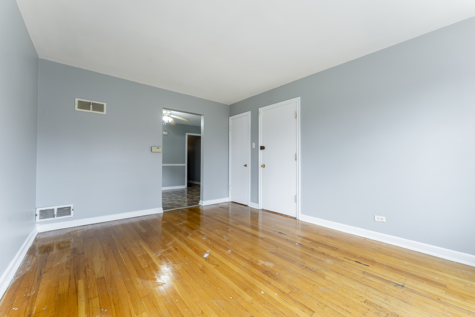 328 Callan Avenue, Unit 2S Evanston, IL 60202 - Photo 6 of 18