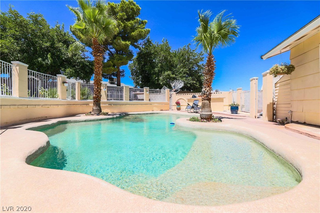 7225 Roe Court Las Vegas, NV 89145 - Photo 39 of 43 Gallery Image 39