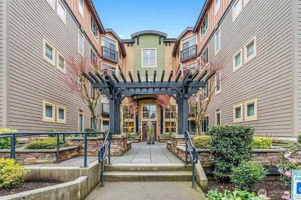 $570,000 | 15700 116th Avenue Northeast, Unit 102A, Bothell, WA 98011