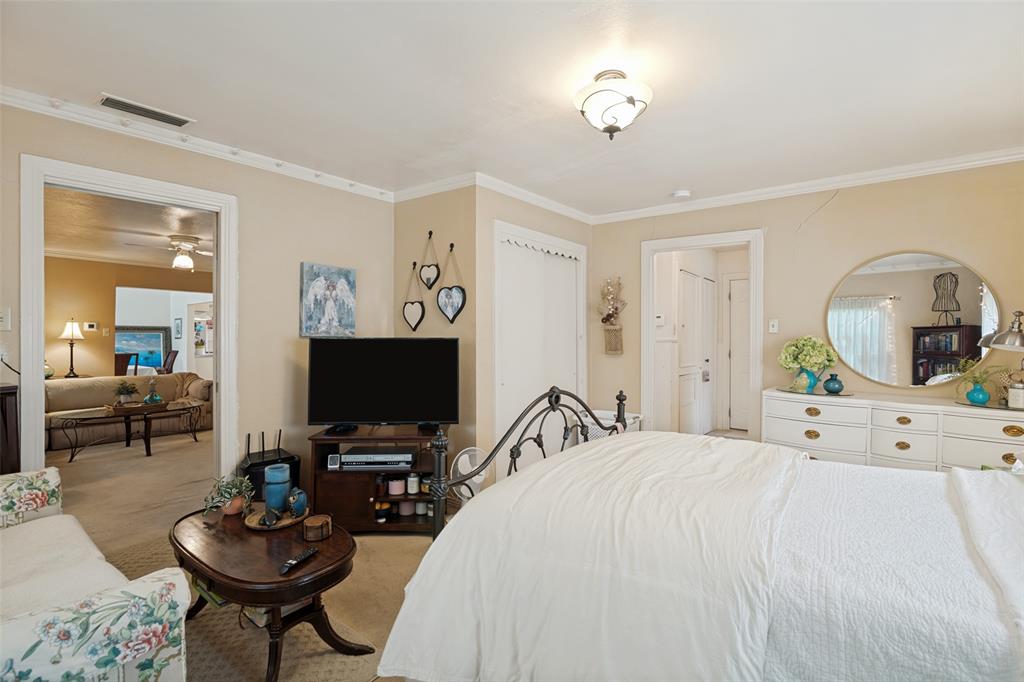 1026 South Sam Houston Road Mesquite, TX 75149 - Photo 19 of 39