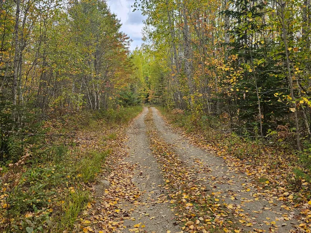 $85,000 | 12 Fox Run, Ellsworth, ME 04605