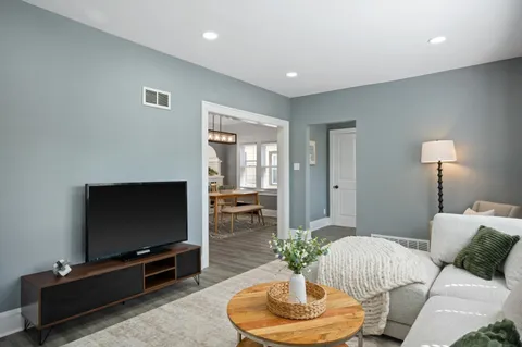$219,900 | 4058 North 24th Place, Milwaukee, WI 53209