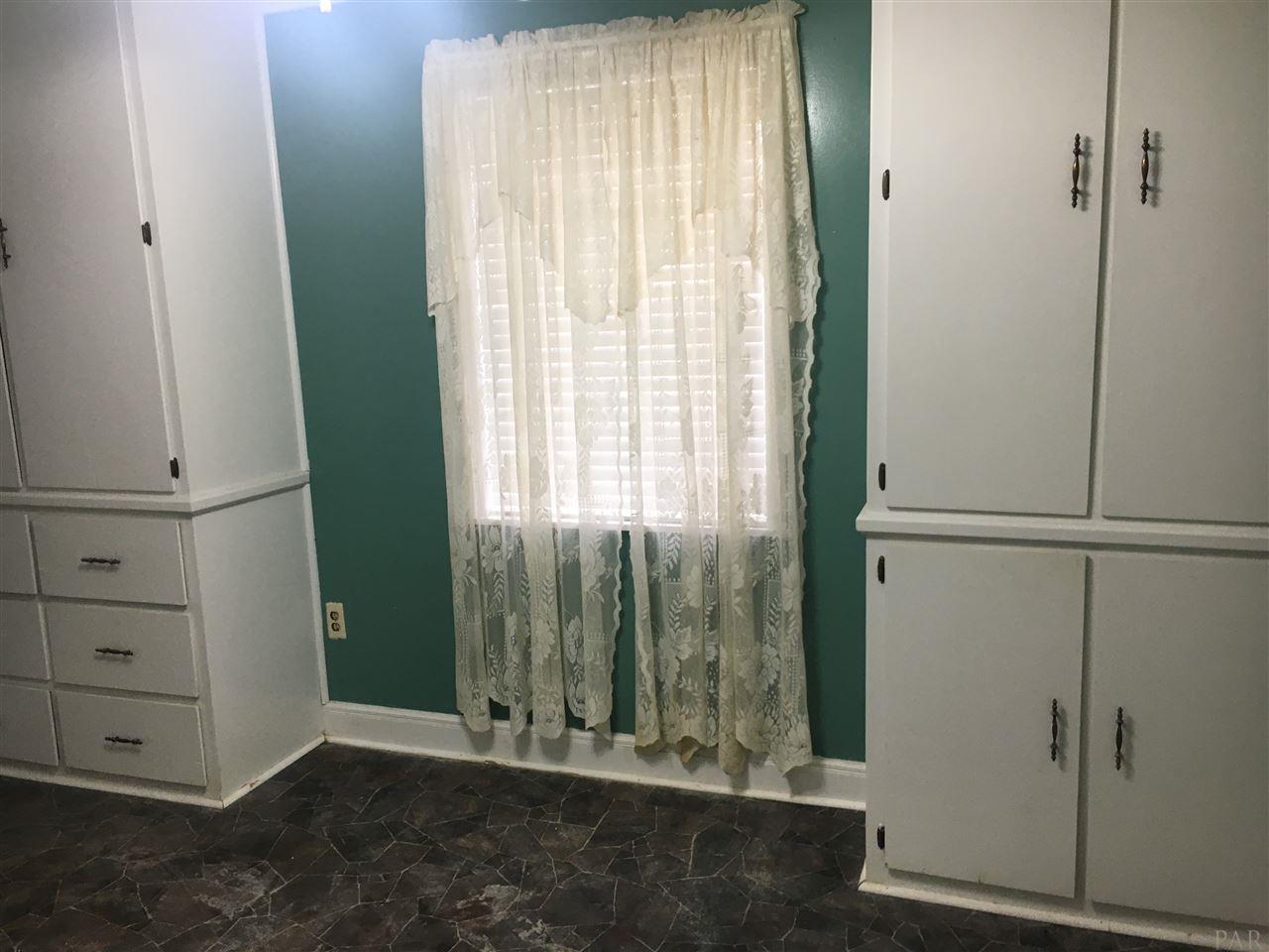605 Perch Street Atmore, AL 36502 - Photo 16 of 28 Gallery Image 16