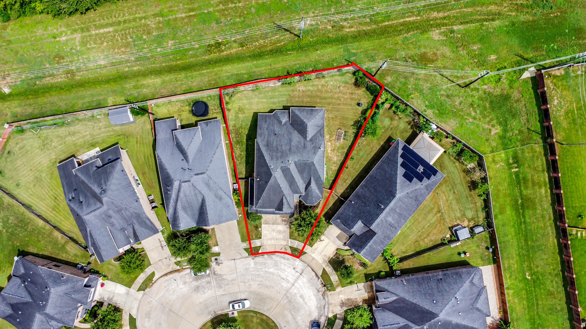 3803 May Ridge Lane Sugar Land, TX 77479 - Photo 3 of 47 a view of walk in closet with clothes