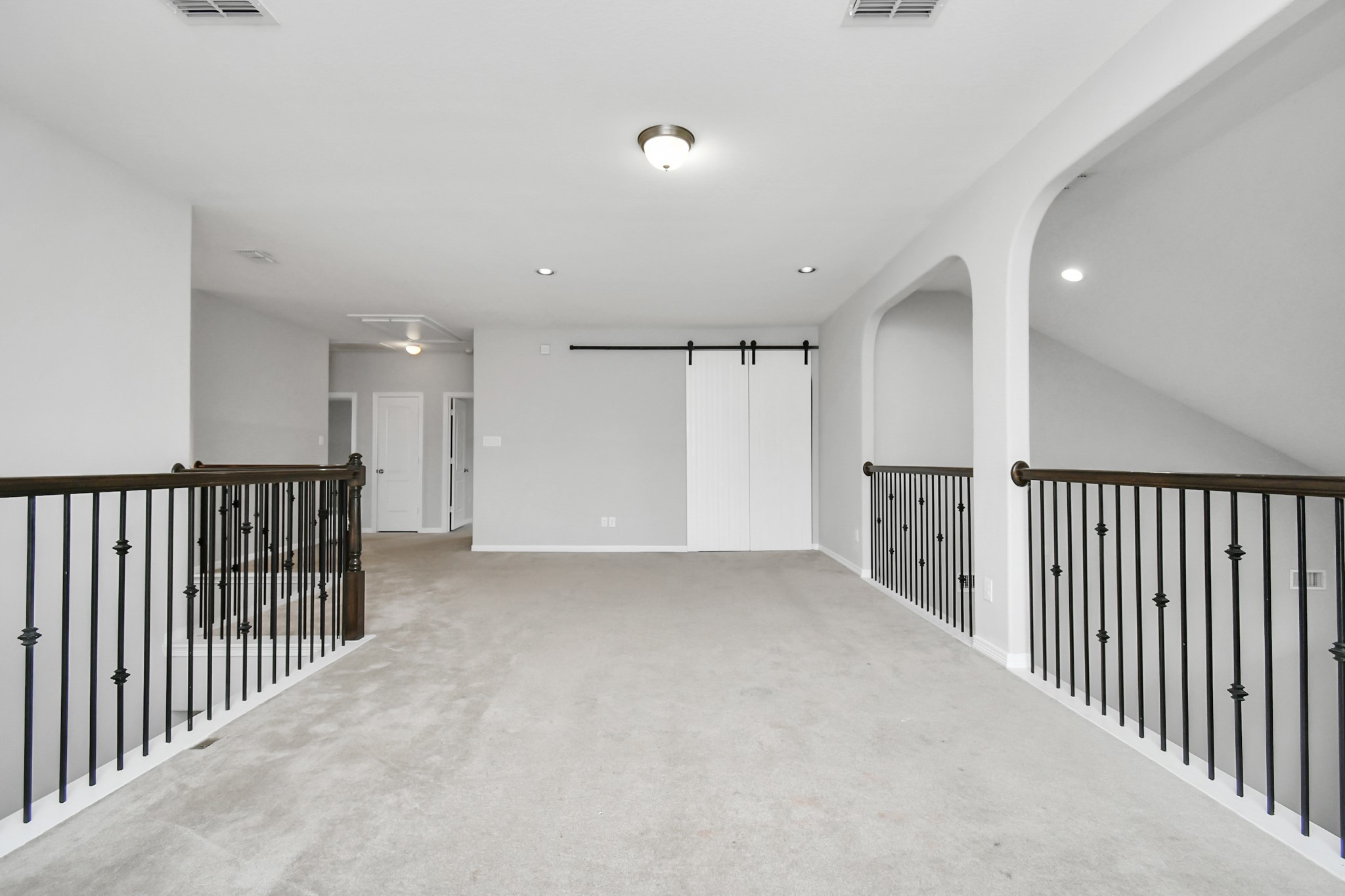 3803 May Ridge Lane Sugar Land, TX 77479 - Photo 34 of 47 a view of a hallway