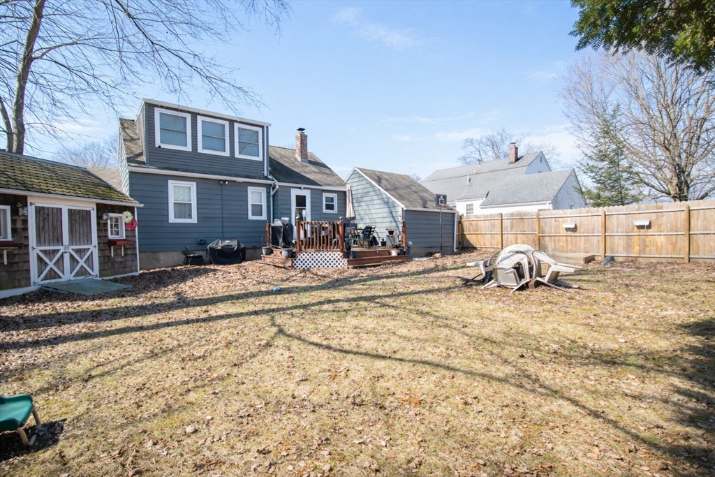 75 Gillette Circle Springfield, MA 01118 - Photo 20 of 22 Gallery Image 20