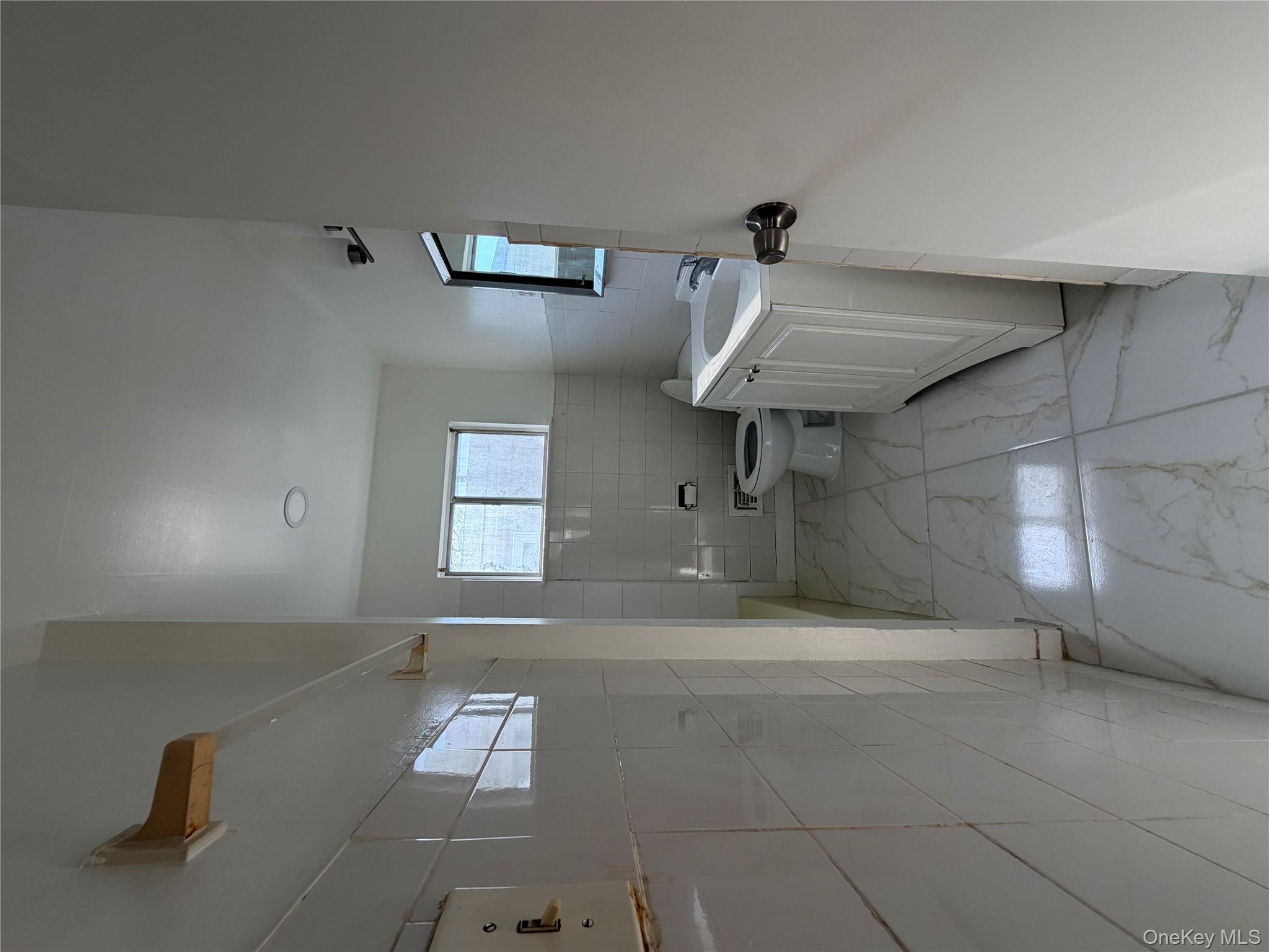 153-16 110th Road, Unit 2 Queens, NY 11433 - Photo 12 of 17