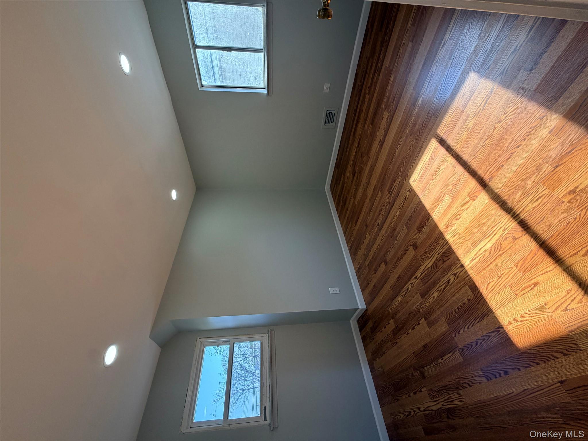 153-16 110th Road, Unit 2 Queens, NY 11433 - Photo 16 of 17