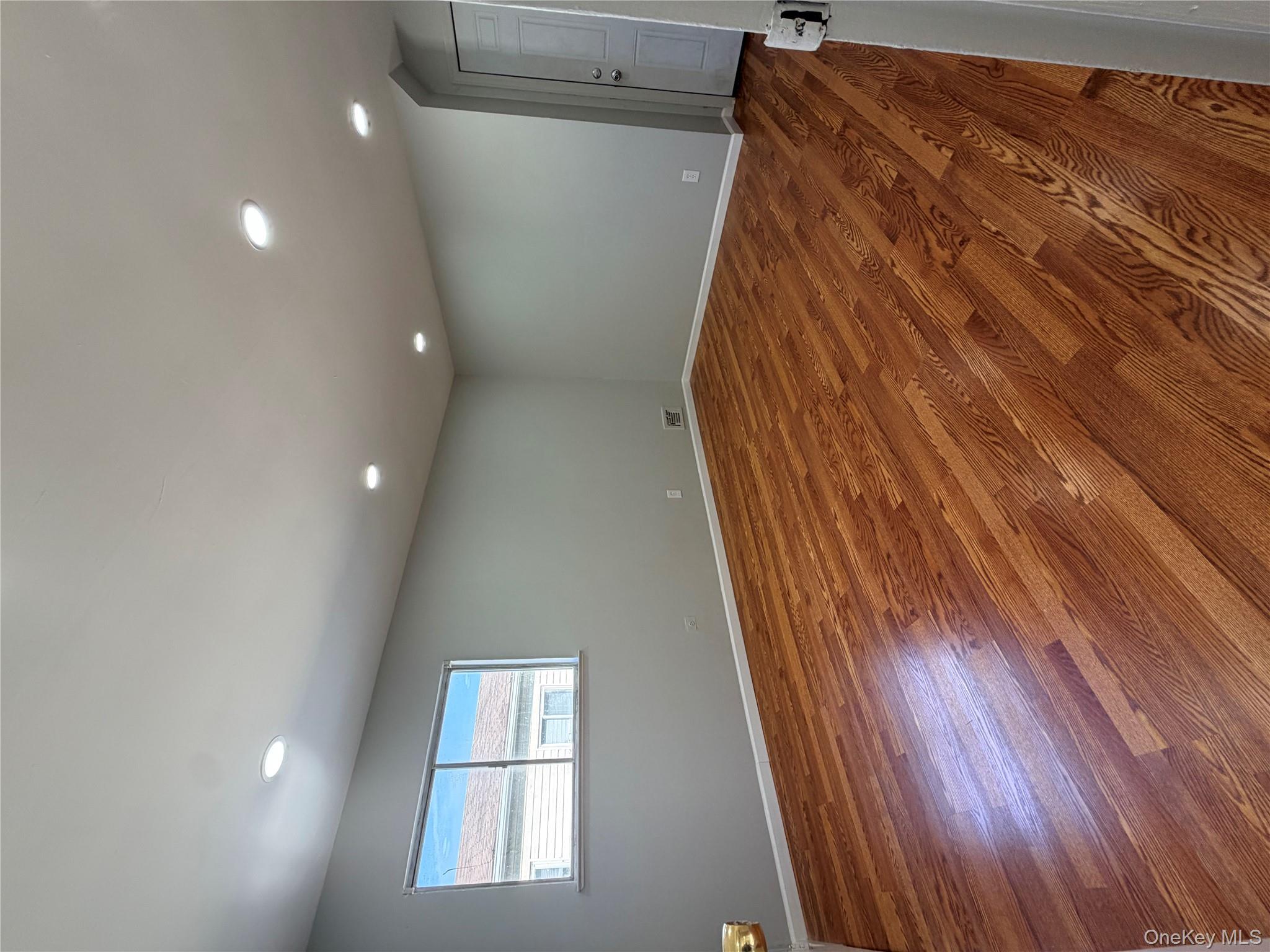 153-16 110th Road, Unit 2 Queens, NY 11433 - Photo 9 of 17