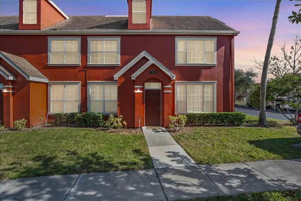 $220,000 | 9628 Lake Chase Island Way, Tampa, FL 33626