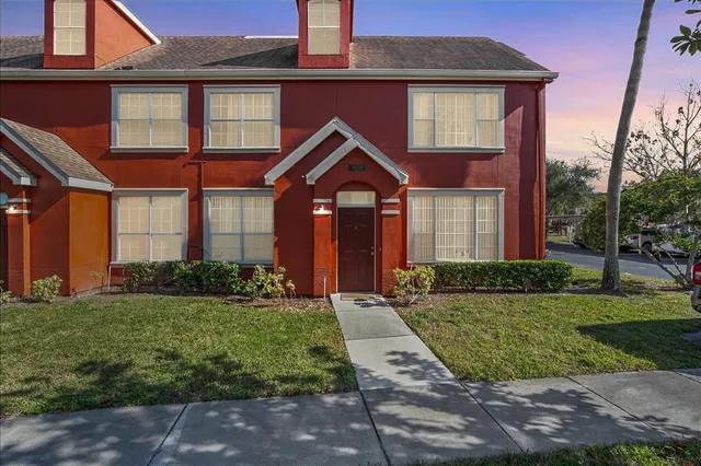 $240,000 | 9628 Lake Chase Island Way, Tampa, FL 33626