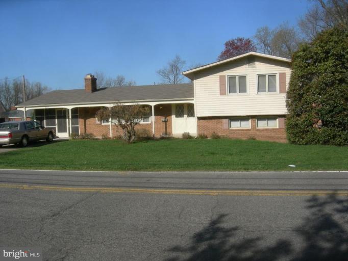 Exterior (Main)