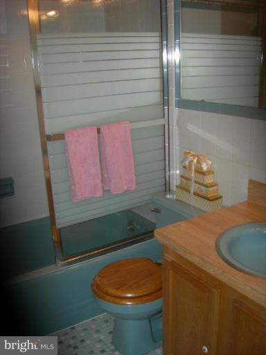 9305 Fort Foote Road Fort Washington, MD 20744 - Photo 24 of 29 Bath #1