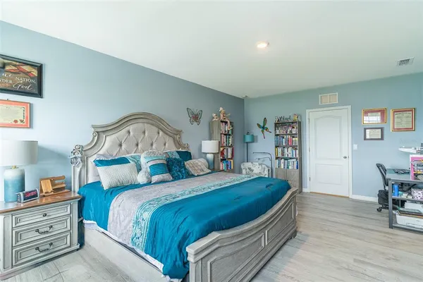 $425,000 | 1328 Daisy Field Drive, Winter Haven, FL 33884