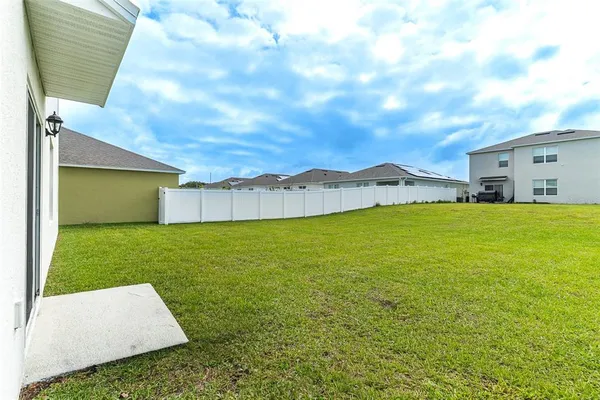 $425,000 | 1328 Daisy Field Drive, Winter Haven, FL 33884