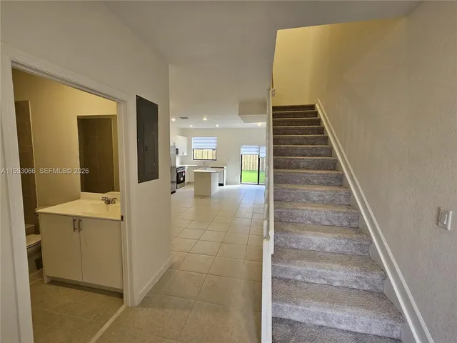 a view of entryway and hall