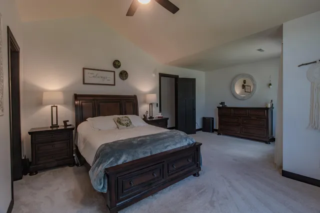 $525,000 | 71 Ford Drive, East Dubuque, IL 61025