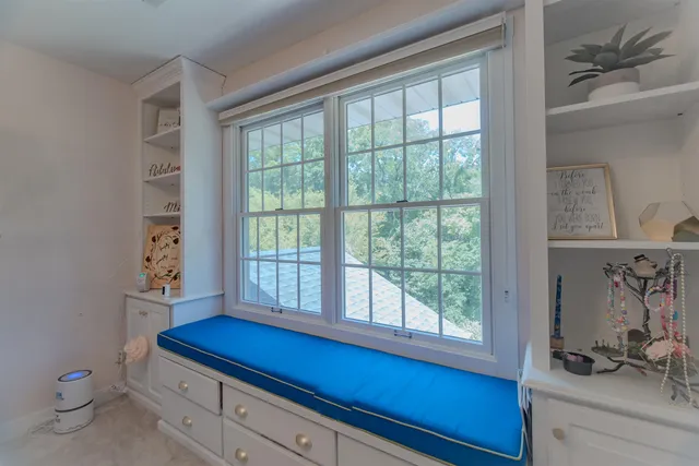 $525,000 | 71 Ford Drive, East Dubuque, IL 61025