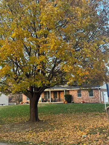 $525,000 | 71 Ford Drive, East Dubuque, IL 61025