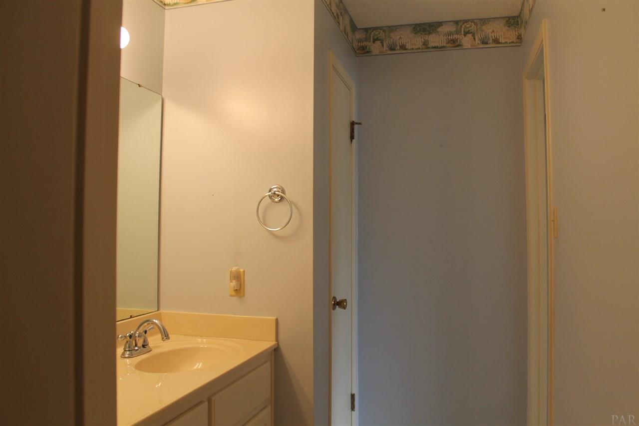 5700 Keystone Road Pensacola, FL 32504 - Photo 18 of 31 Gallery Image 18