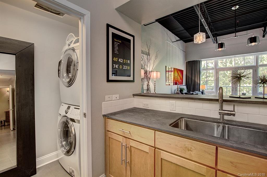 3920 Sharon Road, Unit 209 Charlotte, NC 28211 - Photo 8 of 29 Gallery Image 8
