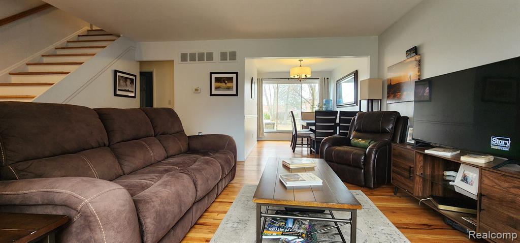 32673 Five Mile Road Livonia, MI 48154 - Photo 12 of 30 Gallery Image 12