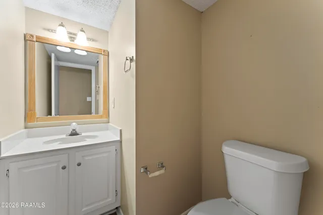 $1,215 | 1983 South Brightside View Drive, Unit C, Baton Rouge, LA 70820