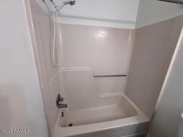 $1,195 | 1983 South Brightside View Drive, Unit C, Baton Rouge, LA 70820