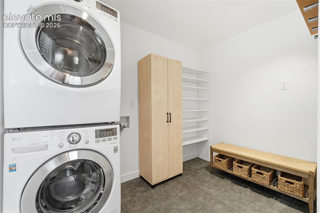 17 Pine Road Colorado Springs, CO 80906 - Photo 20 of 48 Dedicated laundry/mud room right off the garage