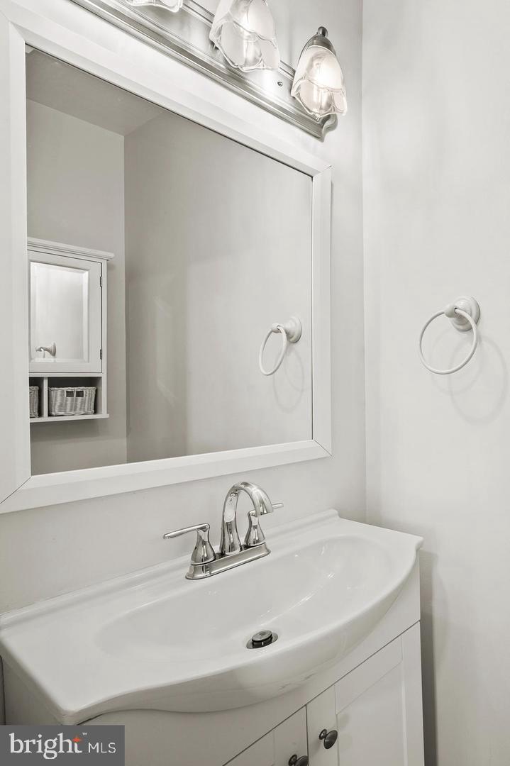 7000 Ducketts Lane, Unit 445 Elkridge, MD 21075 - Photo 14 of 36