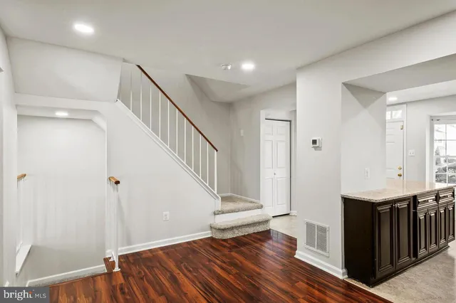 $2,750 | 7000 Ducketts Lane, Unit 445, Elkridge, MD 21075