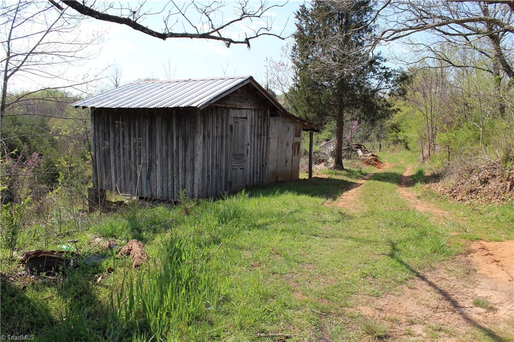 1121 Bowman Road Westfield, NC 27053 - Photo 21 of 24 Gallery Image 21