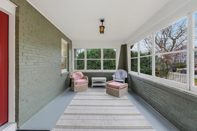 $775,000 | 312 East Lincoln Avenue, Wheaton, IL 60187