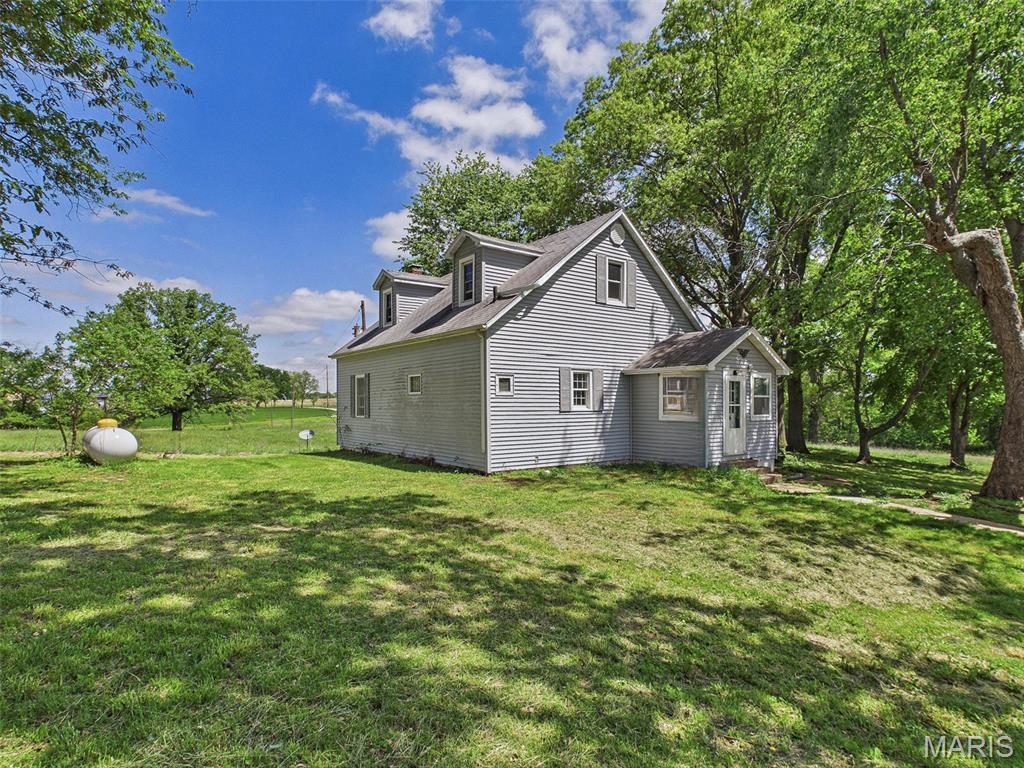 3941 Freeburg Rod And Gun Club Road New Athens, IL 62264 - Photo 30 of 48 Gallery Image 30