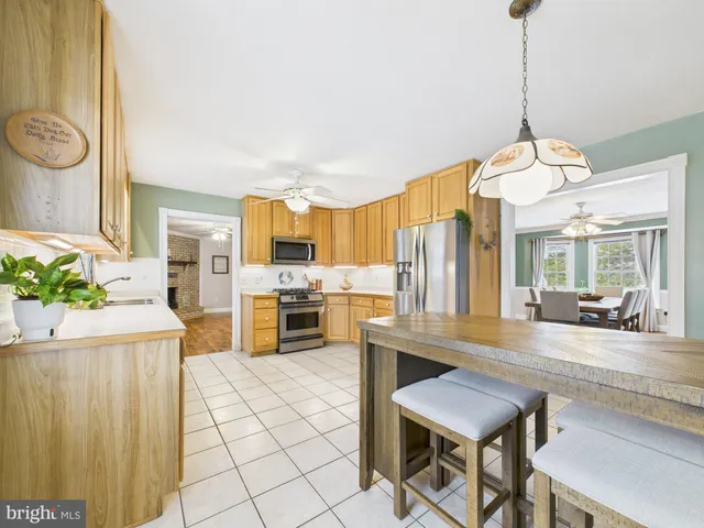 $660,000 | 56 Smoot Road, Woodstock, VA 22664