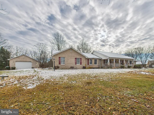 $660,000 | 56 Smoot Road, Woodstock, VA 22664