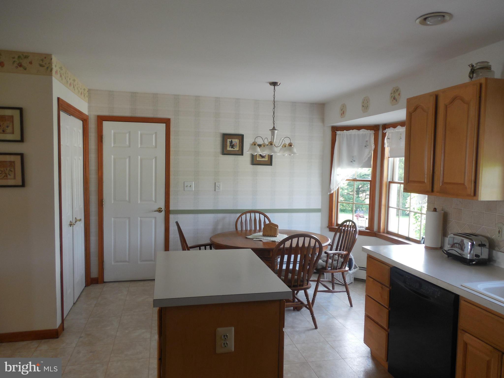 619 Brown Road Fawn Grove, PA 17321 - Photo 3 of 23 Kitchen