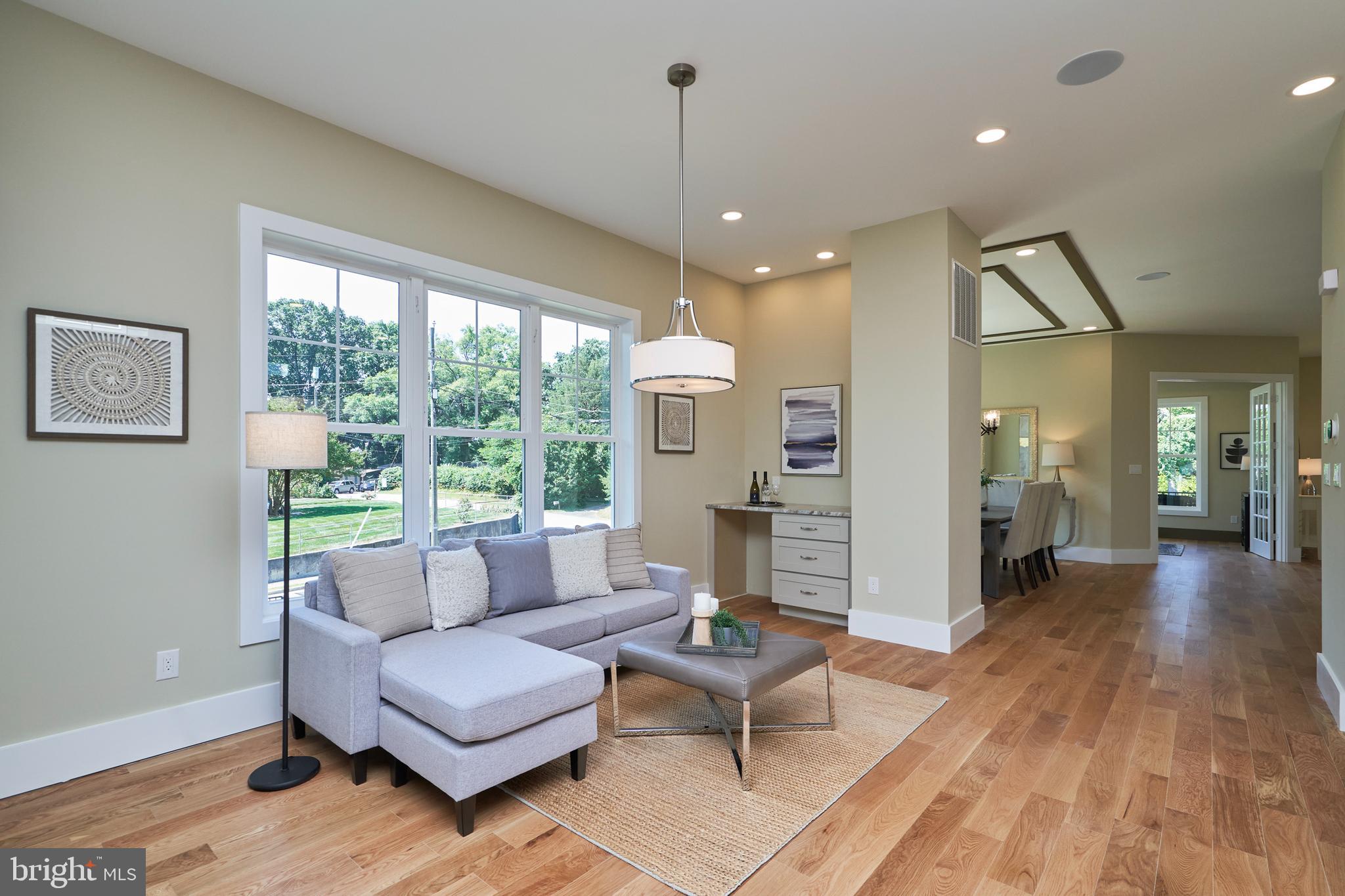 7019 Ridge Drive Alexandria, VA 22306 - Photo 10 of 67 Breakfast area -w/Coffee- Wine bar. Refrig coming