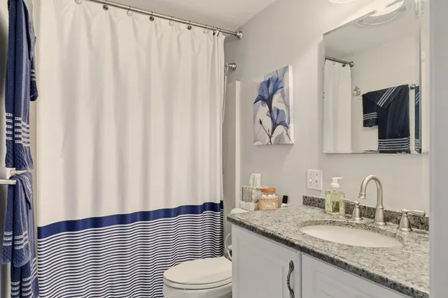 $2,900 | 5 Leland Point Drive, Portsmouth, RI 02871