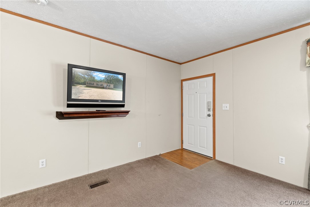 15413 Bell Road Yale, VA 23897 - Photo 5 of 37 Gallery Image 5