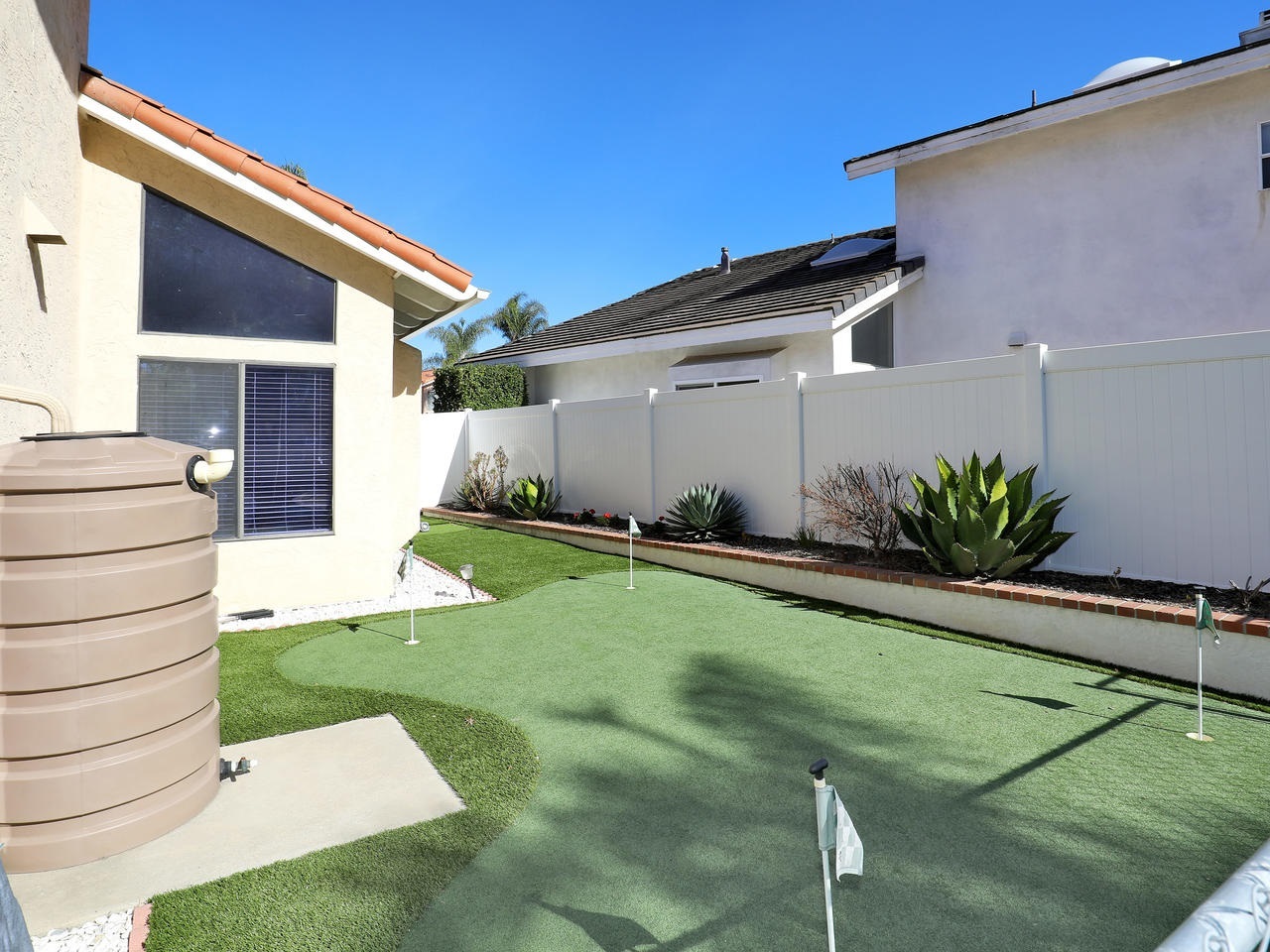 4935 Frazee Road Oceanside, CA 92057 - Photo 10 of 16