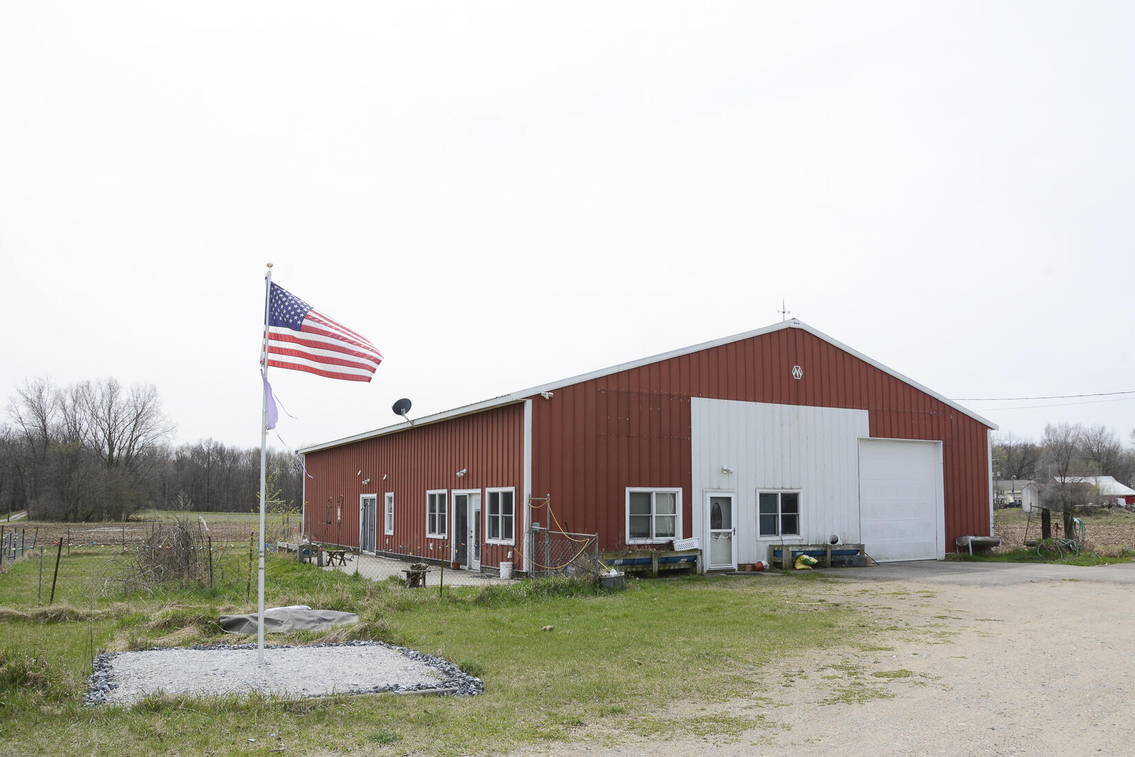 29074 Middle Crossing Road Dowagiac, MI 49047 - Photo 1 of 56 29074MiddleCross_28